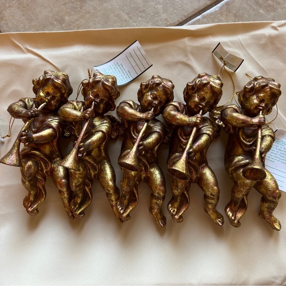 (5) NWT Gold cherub angel w trumpet Christmas hanging ornaments 7” h x 4.5” wide - Picture 4 of 15